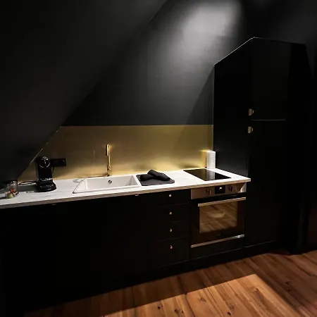 La Isahora. Les Locations Isahora C'est Aussi Plusieurs Appart' De Standing à 2 Pas Du Château D'eu, Des Falaises Du Tréport, De Mers Les Bains Et Aux Portes De La Baie De Somme * Eu (Seine-Maritime)